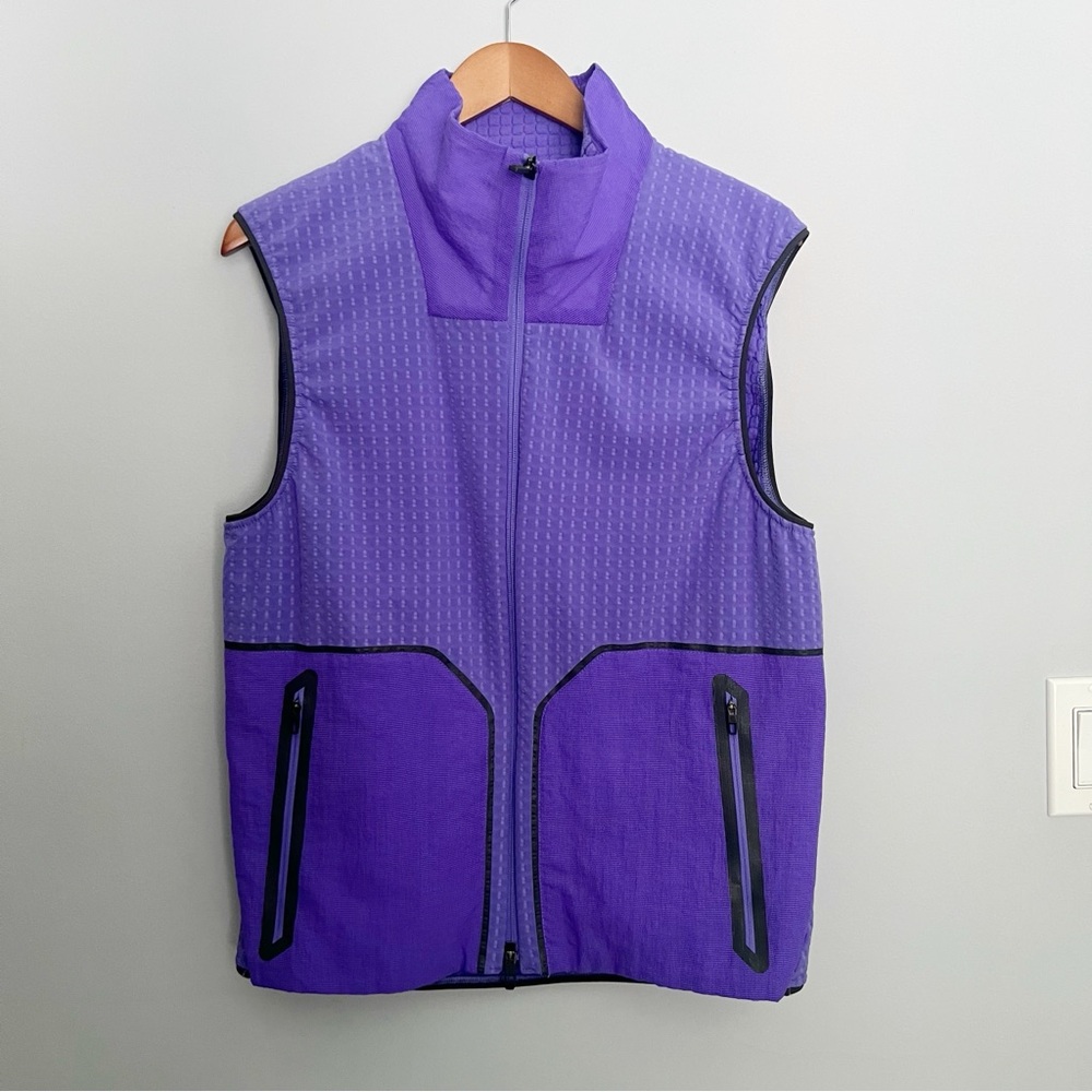 Lululemon Water-Repellent Fleece Hiking Vest
Light Electric Indigo Size Small